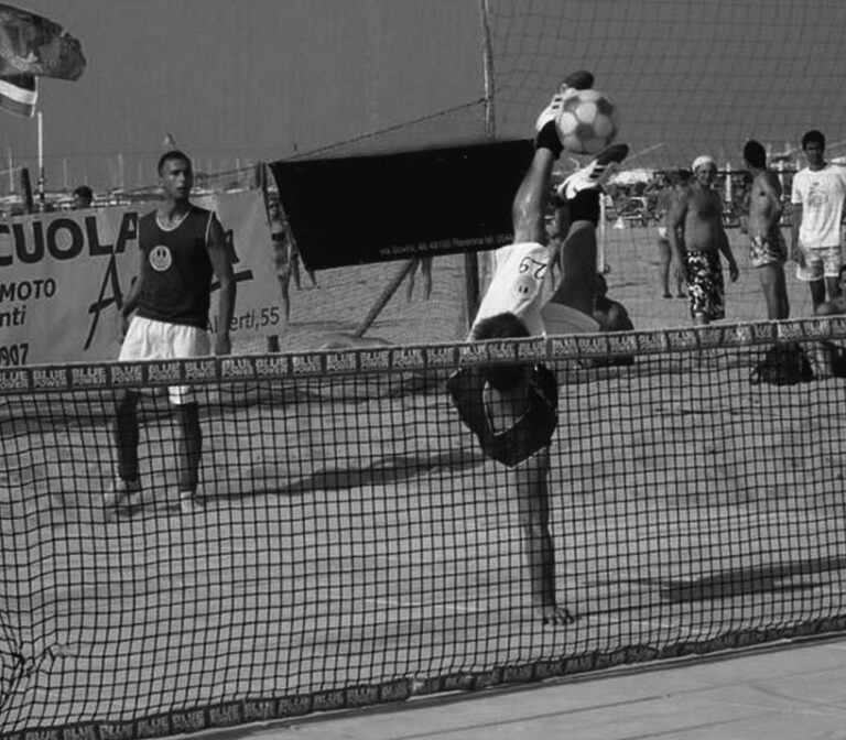 calcio tennis gioco
